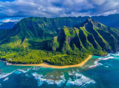 Hawaii’de Gezilecek 10 Muhteşem Yer (Kapsamlı Rehber)